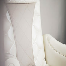 Load image into Gallery viewer, LUX HB550 Pedicure Massage Spa Chair :: Like New CONDITION :: 1 in stock