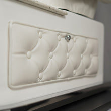 Load image into Gallery viewer, LUX HB550 Pedicure Massage Spa Chair :: Like New CONDITION :: 1 in stock