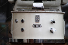 Load image into Gallery viewer, LUX ROYAL HB550s Pedicure Massage Spa Chair :: Open Box Condition :: 8 in stock