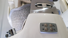 Load image into Gallery viewer, LUX  PRINCESS LS250 Pedicure Massage Spa Chair :: Refurbished
