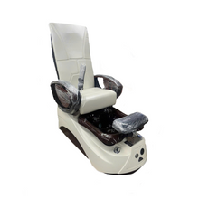 Load image into Gallery viewer, Gulfstream La Tulip 2 :: Brand New Leather :: 0 in stock

