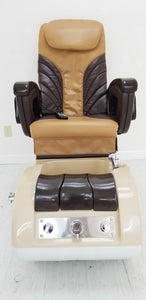 whale spa very good condition - Call or text us for shipping quote 7044903934