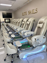 Load image into Gallery viewer, LUX Queen ES450 Pedicure Massage Spa Chair :: Open Box Condition :: 8 in stock
