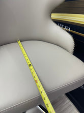 Load image into Gallery viewer, luxury customer rolling chair for salon

