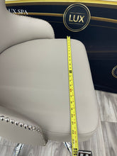 Load image into Gallery viewer, luxury customer rolling chair for salon

